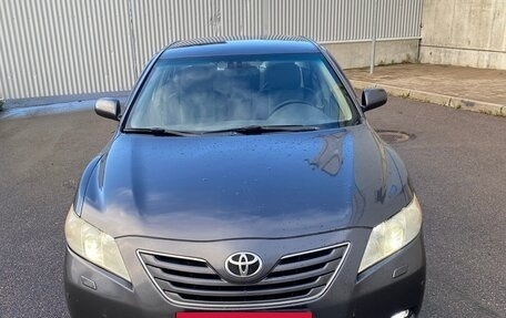 Toyota Camry, 2007 год, 1 150 000 рублей, 2 фотография