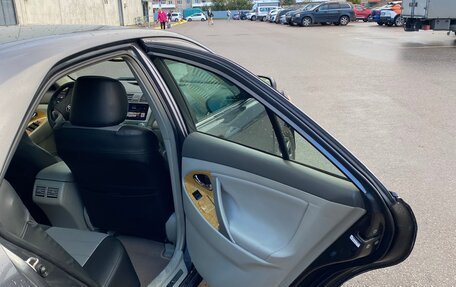 Toyota Camry, 2007 год, 1 150 000 рублей, 17 фотография