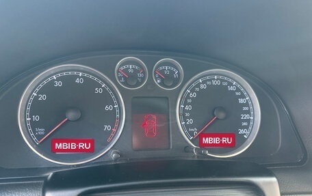 Volkswagen Passat B5+ рестайлинг, 2003 год, 440 000 рублей, 22 фотография