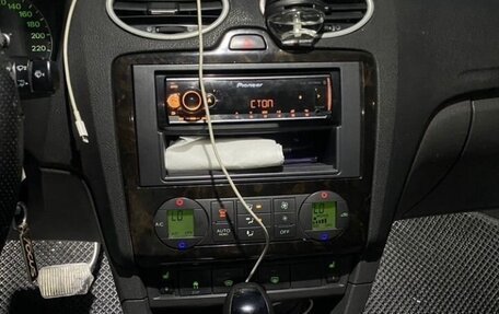 Ford Focus II рестайлинг, 2005 год, 310 000 рублей, 10 фотография