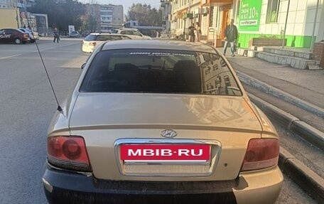Hyundai Sonata IV рестайлинг, 2002 год, 290 000 рублей, 17 фотография