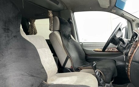 Hyundai Starex I рестайлинг, 2005 год, 555 000 рублей, 21 фотография