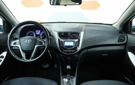 Hyundai Solaris II рестайлинг, 2011 год, 590 000 рублей, 12 фотография