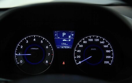 Hyundai Solaris II рестайлинг, 2011 год, 590 000 рублей, 16 фотография