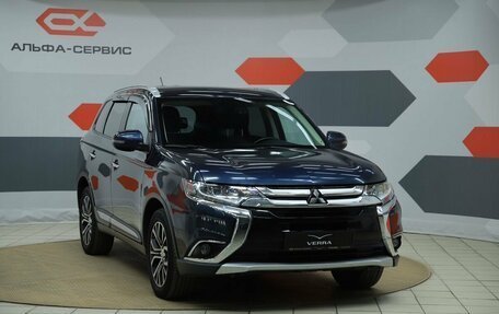 Mitsubishi Outlander III рестайлинг 3, 2016 год, 2 090 000 рублей, 3 фотография