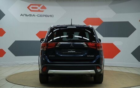 Mitsubishi Outlander III рестайлинг 3, 2016 год, 2 090 000 рублей, 6 фотография
