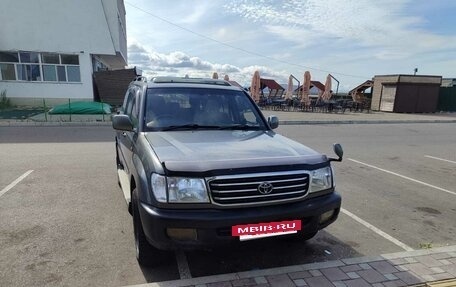 Toyota Land Cruiser 100 рестайлинг 2, 2002 год, 1 700 000 рублей, 5 фотография