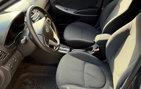 Hyundai Solaris II рестайлинг, 2012 год, 899 000 рублей, 6 фотография