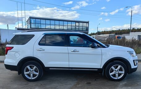 Ford Explorer VI, 2017 год, 2 250 000 рублей, 5 фотография