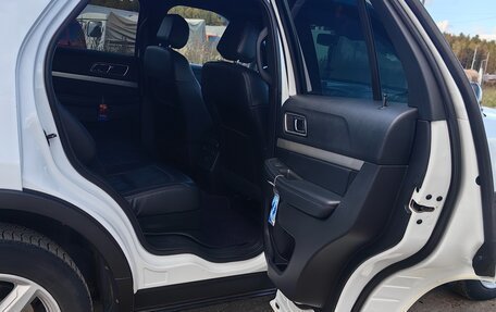 Ford Explorer VI, 2017 год, 2 250 000 рублей, 15 фотография