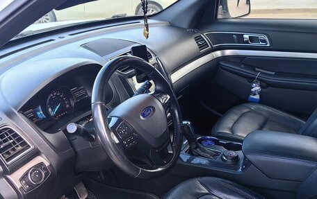Ford Explorer VI, 2017 год, 2 250 000 рублей, 16 фотография