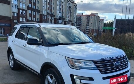 Ford Explorer VI, 2017 год, 2 250 000 рублей, 4 фотография