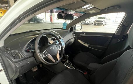 Hyundai Solaris II рестайлинг, 2012 год, 888 888 рублей, 10 фотография
