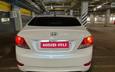 Hyundai Solaris II рестайлинг, 2012 год, 888 888 рублей, 2 фотография