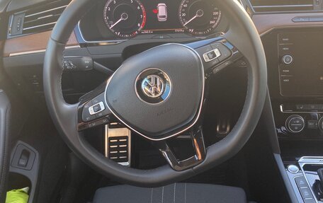 Volkswagen Passat B8 рестайлинг, 2018 год, 3 750 000 рублей, 8 фотография