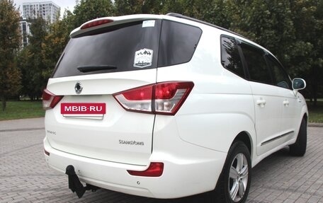 SsangYong Stavic, 2014 год, 1 400 000 рублей, 7 фотография