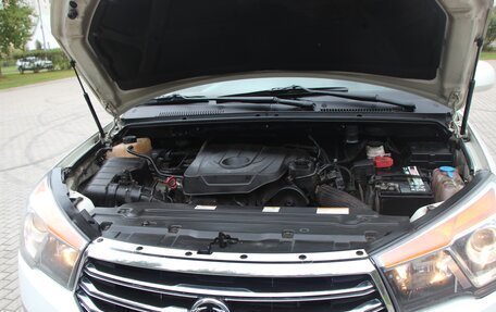 SsangYong Stavic, 2014 год, 1 400 000 рублей, 19 фотография