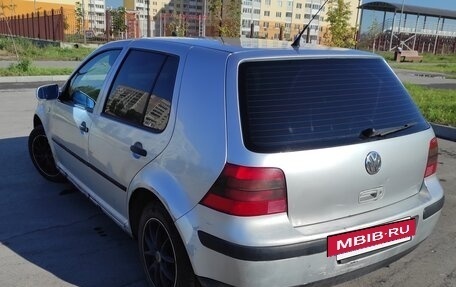 Volkswagen Golf IV, 2001 год, 240 000 рублей, 6 фотография