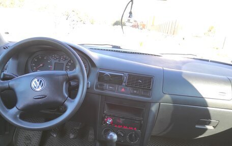 Volkswagen Golf IV, 2001 год, 240 000 рублей, 8 фотография