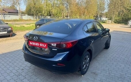 Mazda 3, 2015 год, 1 050 000 рублей, 2 фотография