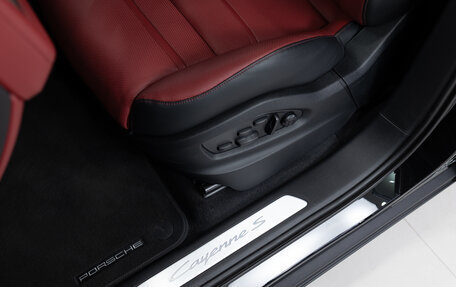 Porsche Cayenne III, 2025 год, 19 990 000 рублей, 12 фотография