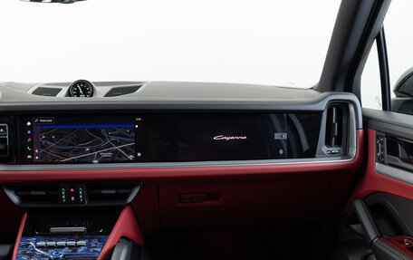 Porsche Cayenne III, 2025 год, 19 990 000 рублей, 20 фотография