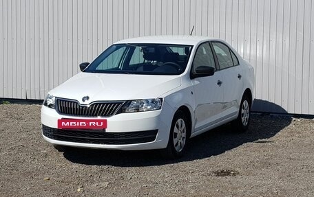 Skoda Rapid I, 2017 год, 949 000 рублей, 2 фотография