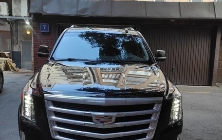 Cadillac Escalade IV, 2019 год, 4 100 000 рублей, 3 фотография