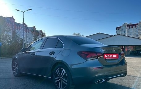 Mercedes-Benz A-Класс, 2021 год, 3 000 000 рублей, 7 фотография