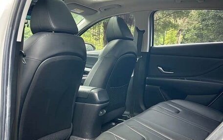 Hyundai Elantra, 2022 год, 1 470 000 рублей, 16 фотография