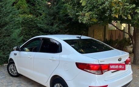 KIA Rio III рестайлинг, 2017 год, 730 000 рублей, 4 фотография