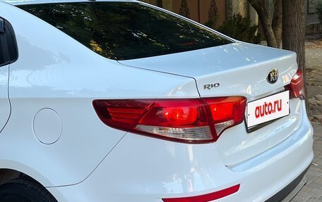 KIA Rio III рестайлинг, 2017 год, 730 000 рублей, 11 фотография