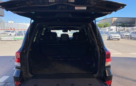 Toyota Land Cruiser 200, 2017 год, 6 897 000 рублей, 11 фотография