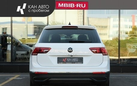 Volkswagen Tiguan II, 2021 год, 2 707 000 рублей, 4 фотография