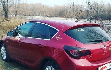 Opel Astra J, 2011 год, 800 000 рублей, 7 фотография