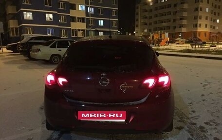 Opel Astra J, 2011 год, 800 000 рублей, 14 фотография