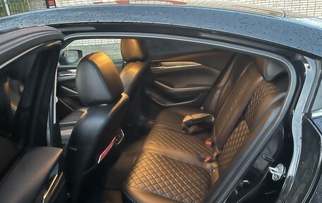 Mazda 6, 2020 год, 2 200 000 рублей, 6 фотография