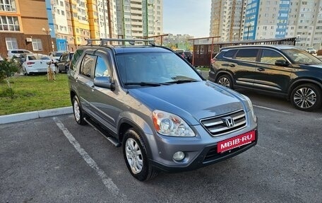 Honda CR-V II рестайлинг, 2005 год, 1 050 000 рублей, 3 фотография