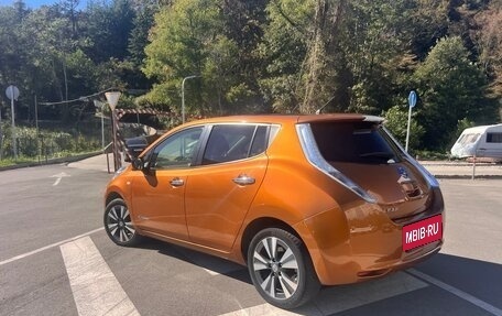Nissan Leaf I, 2017 год, 900 000 рублей, 2 фотография