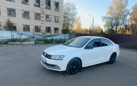 Volkswagen Jetta VI, 2015 год, 1 090 000 рублей, 24 фотография