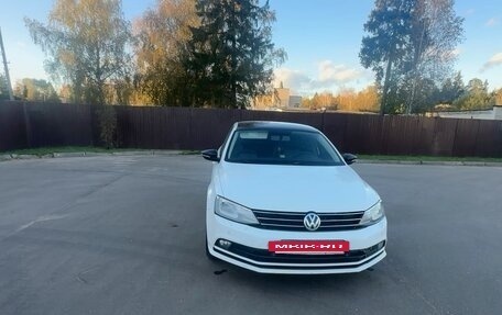 Volkswagen Jetta VI, 2015 год, 1 090 000 рублей, 23 фотография