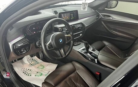 BMW 5 серия, 2020 год, 4 700 000 рублей, 32 фотография