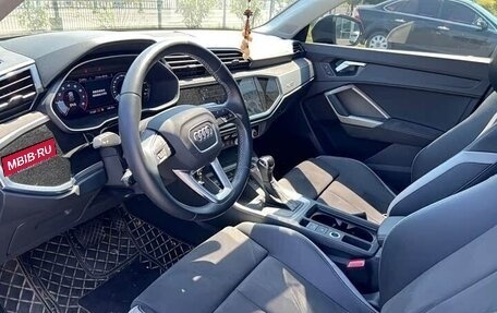 Audi Q3, 2022 год, 2 880 000 рублей, 7 фотография