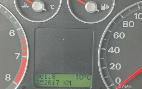 Ford Focus II рестайлинг, 2006 год, 240 000 рублей, 3 фотография