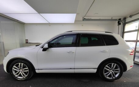 Volkswagen Touareg III, 2014 год, 2 415 000 рублей, 10 фотография