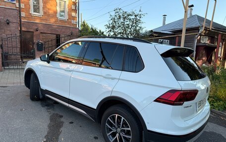 Volkswagen Tiguan II, 2019 год, 2 950 000 рублей, 7 фотография