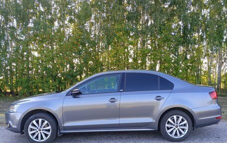 Volkswagen Jetta VI, 2014 год, 990 000 рублей, 3 фотография