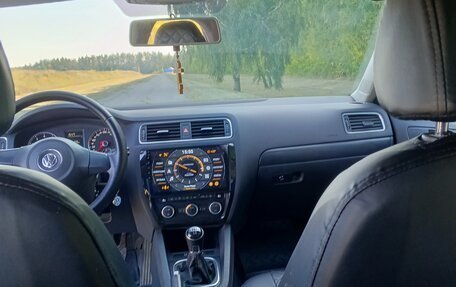 Volkswagen Jetta VI, 2014 год, 990 000 рублей, 15 фотография