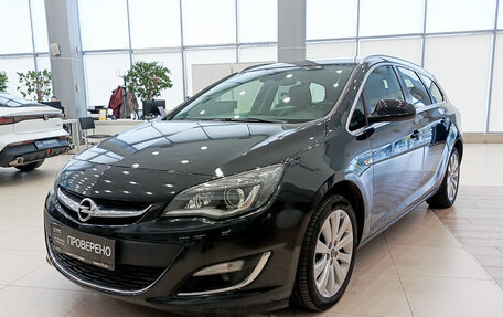 Opel Astra J, 2013 год, 646 000 рублей, 5 фотография