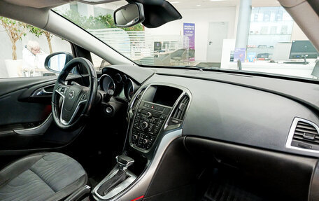Opel Astra J, 2013 год, 646 000 рублей, 15 фотография